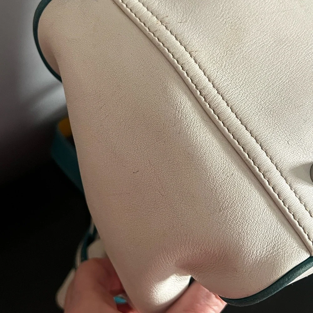 Vintage Y2K 2003 Coach Teal/Yellow/White Hampton Carryall 9286